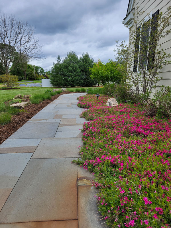 KM Gardens Landscaping